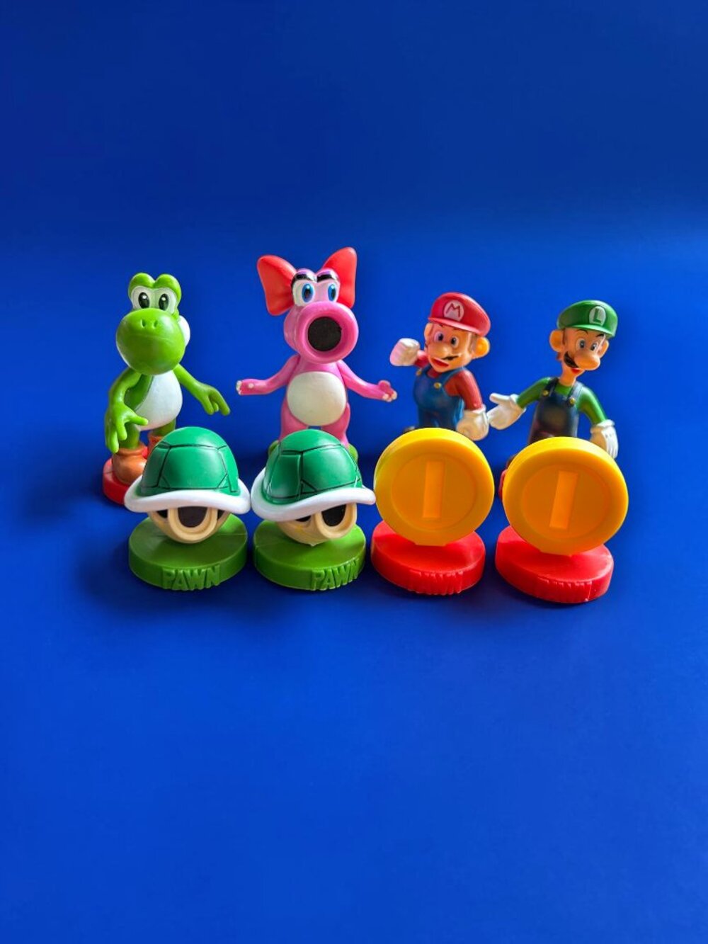 Super Mario Chess Collectors Edition 2009 Pawn Coin Birdo Yoshi Replacement